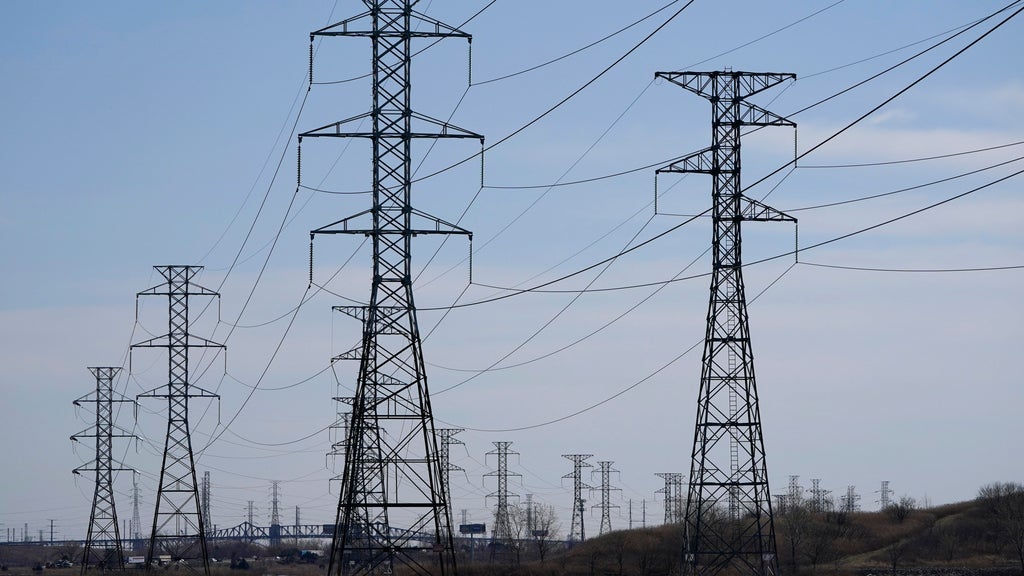 PG&E begins restoring power to Bay Area customers as fire weather conditions improve — CBS Bay Area (KPIX), Saratoga Community news