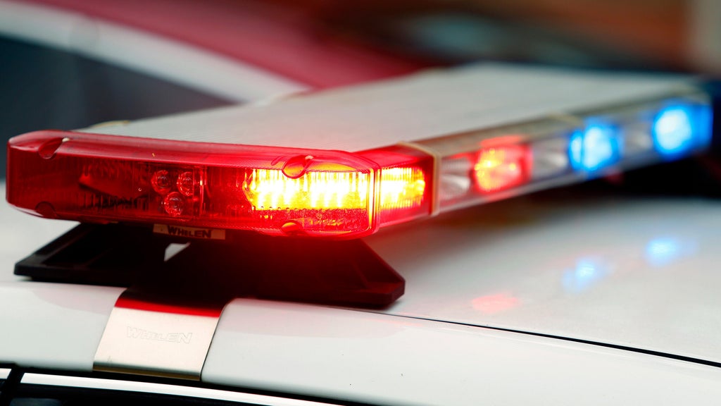 Man arrested after Fairfield home invasion robbery involving shotgun, police say โ CBS Bay Area (KPIX), Saratoga Dining news