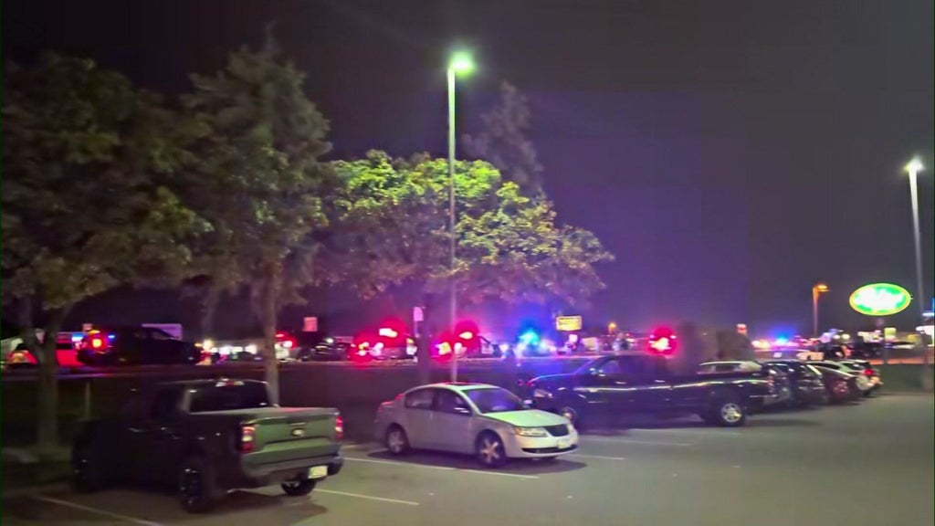 Police respond to Osseo High School after several fights break out at end of football game — WCCO / CBS Minnesota, Saratoga Schools news