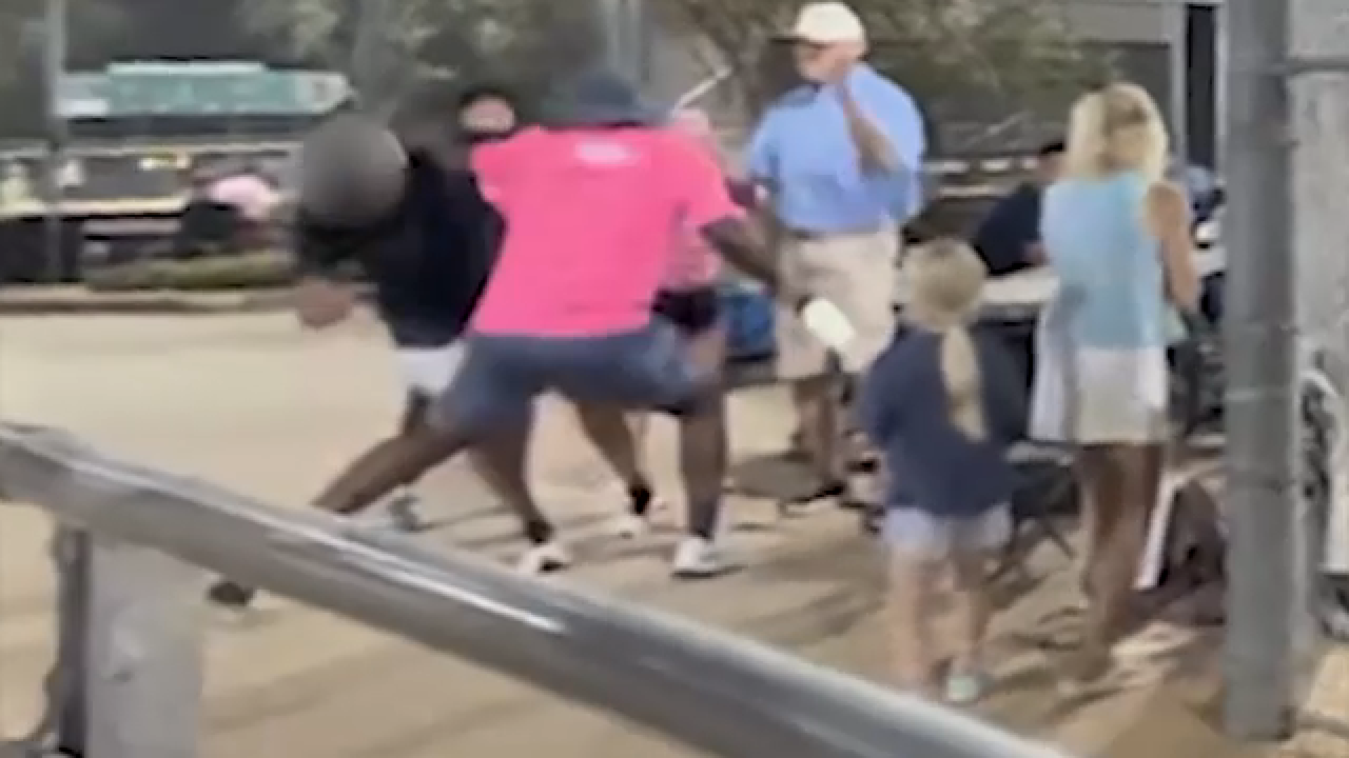 Parents Kiarious Hall Jazmine Hall arrested after melee at girl's softball game in Sugar Land, Texas, court records say
— ABC 7 Bay Area