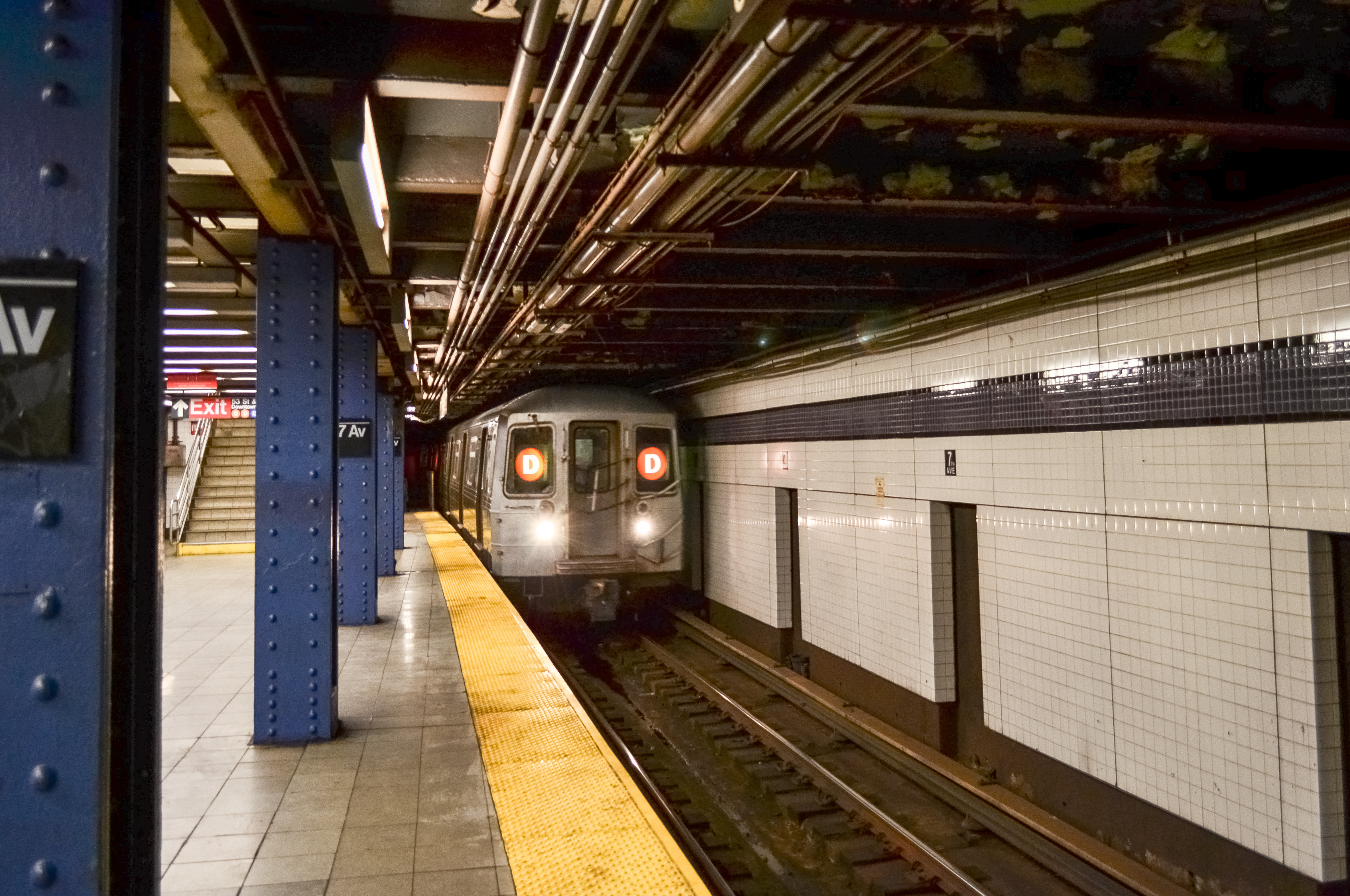NYPD identifies Bronx man, 26, killed in Midtown subway shooting — Gothamist