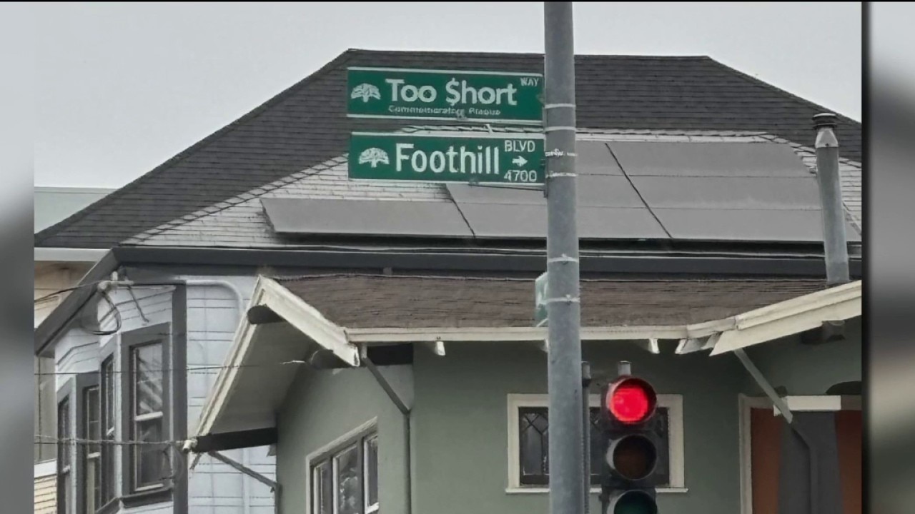 Who stole the Too $hort Street sign in Oakland?  — KTVU FOX 2 Bay Area