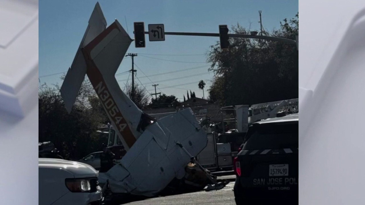 2 adults, child hospitalized in plane roadway crash — KTVU FOX 2 Bay Area, Saratoga Health news
