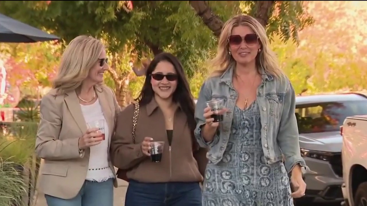 Yountville launches Napa Valley's first open-container entertainment zone — KTVU FOX 2 Bay Area, Saratoga Community news
